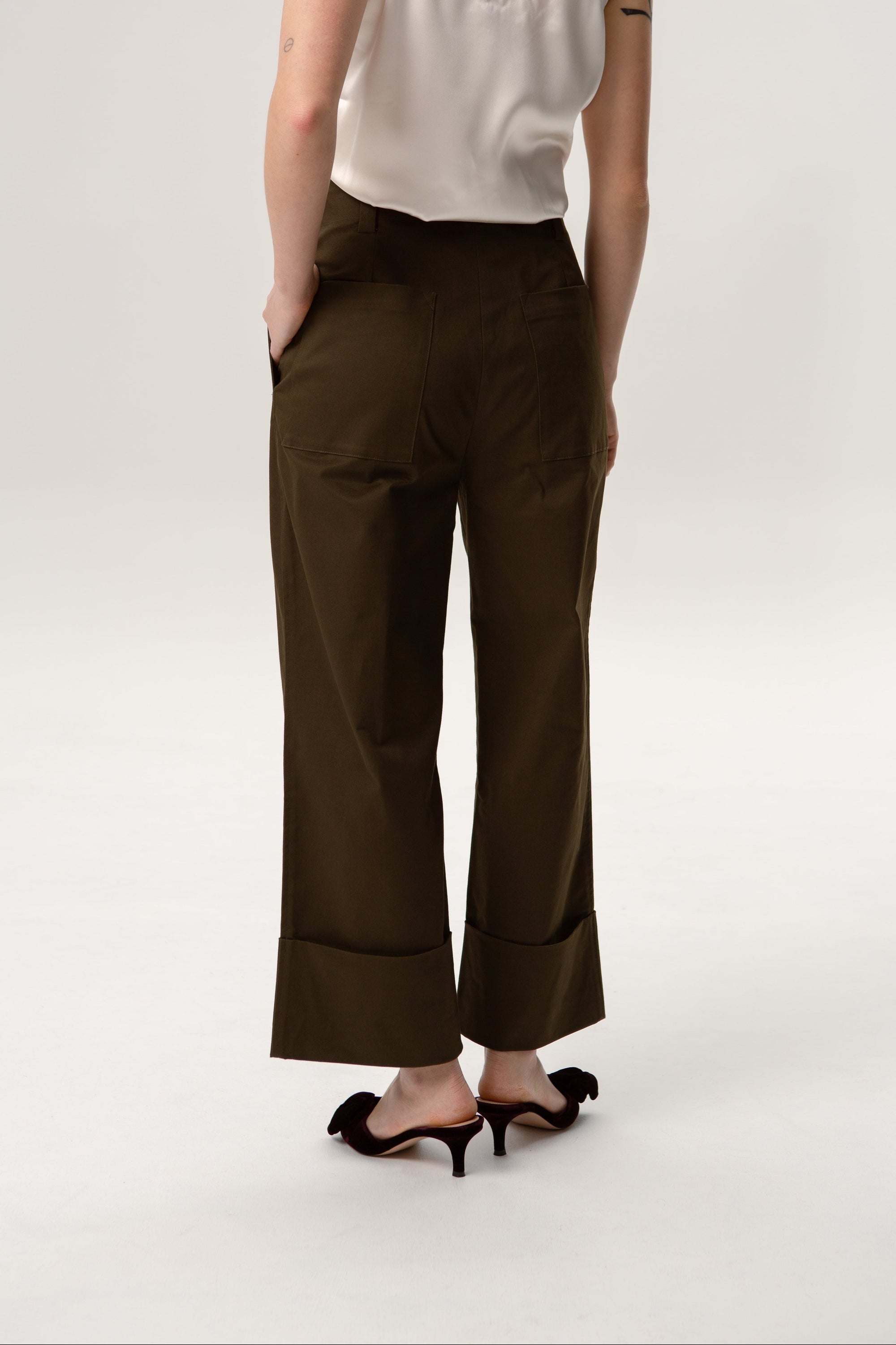 Cropped Trousers, Cream